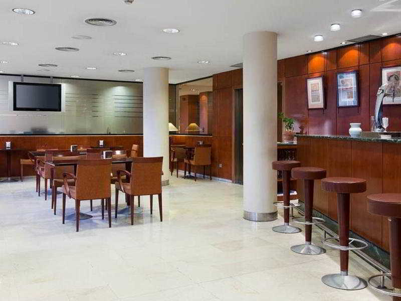 Nh Ciudad De Santander Hotel Bagian luar foto